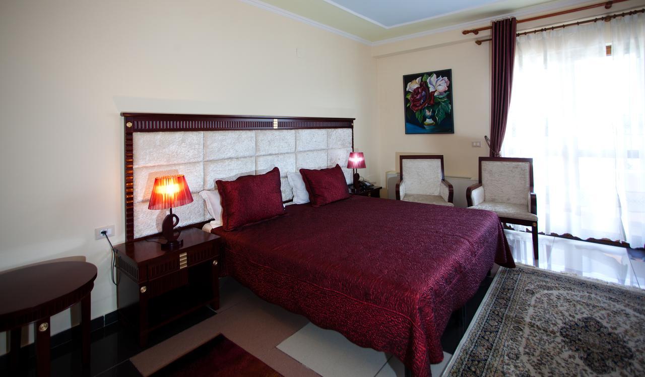 Orchidea Hotel Tiranë Luaran gambar