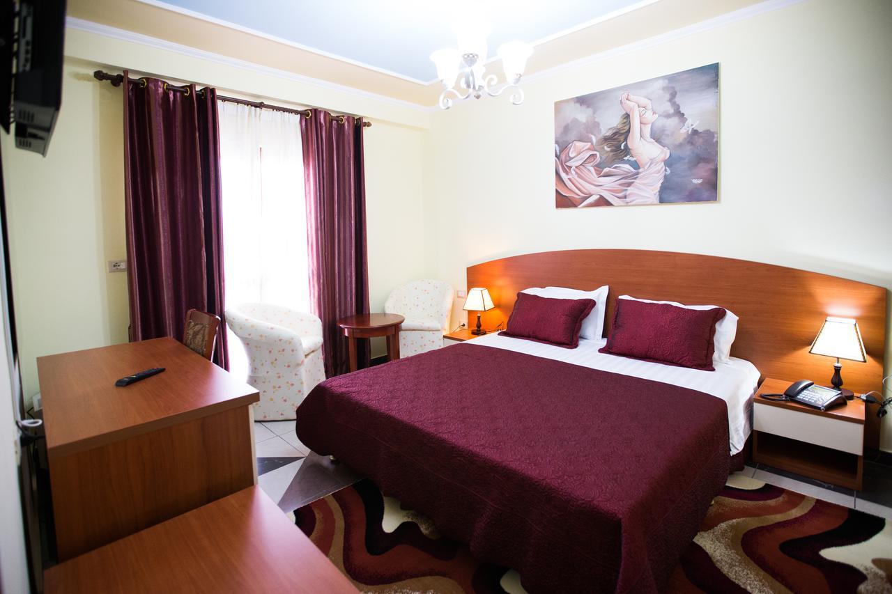 Orchidea Hotel Tiranë Luaran gambar