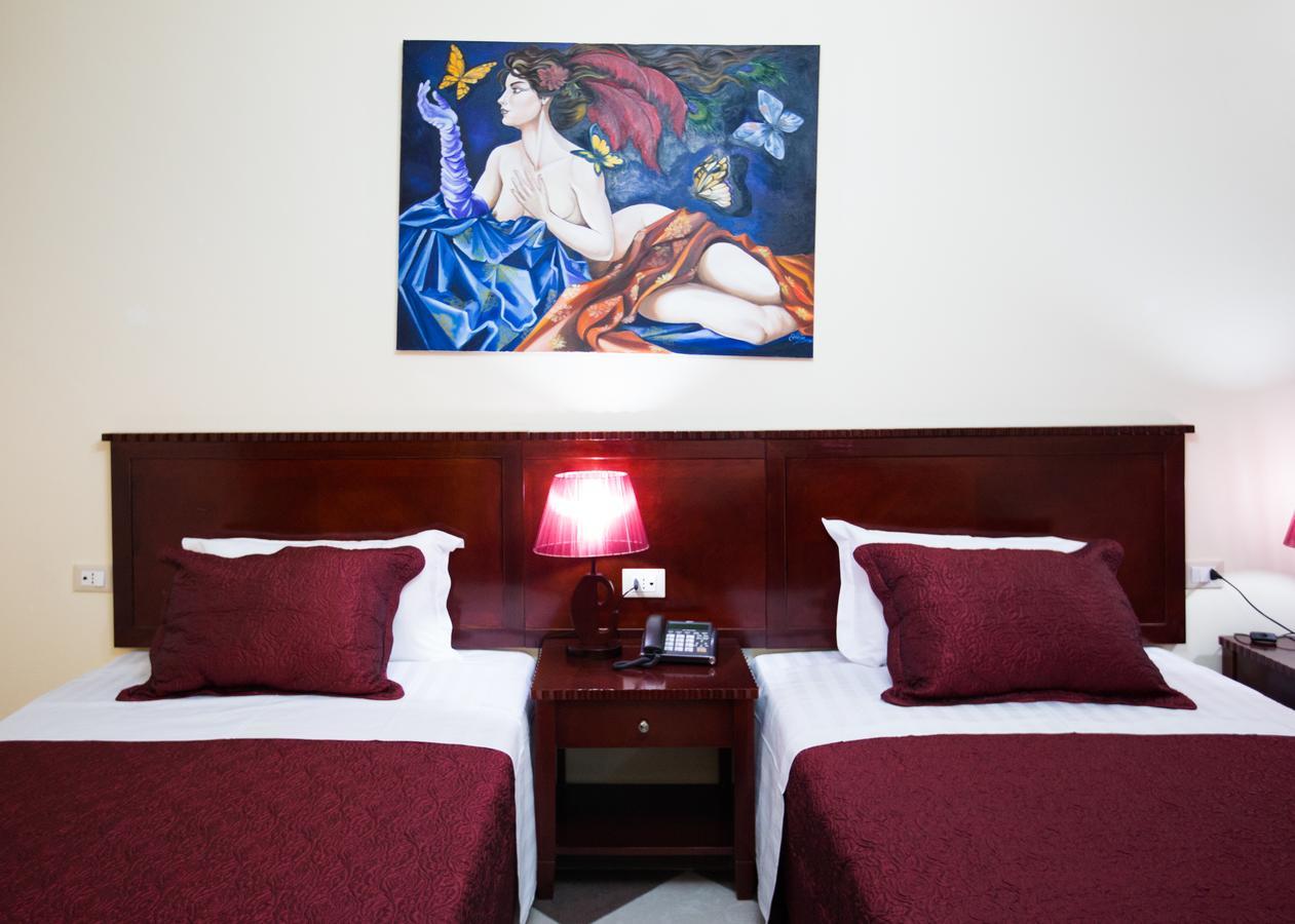 Orchidea Hotel Tiranë Luaran gambar