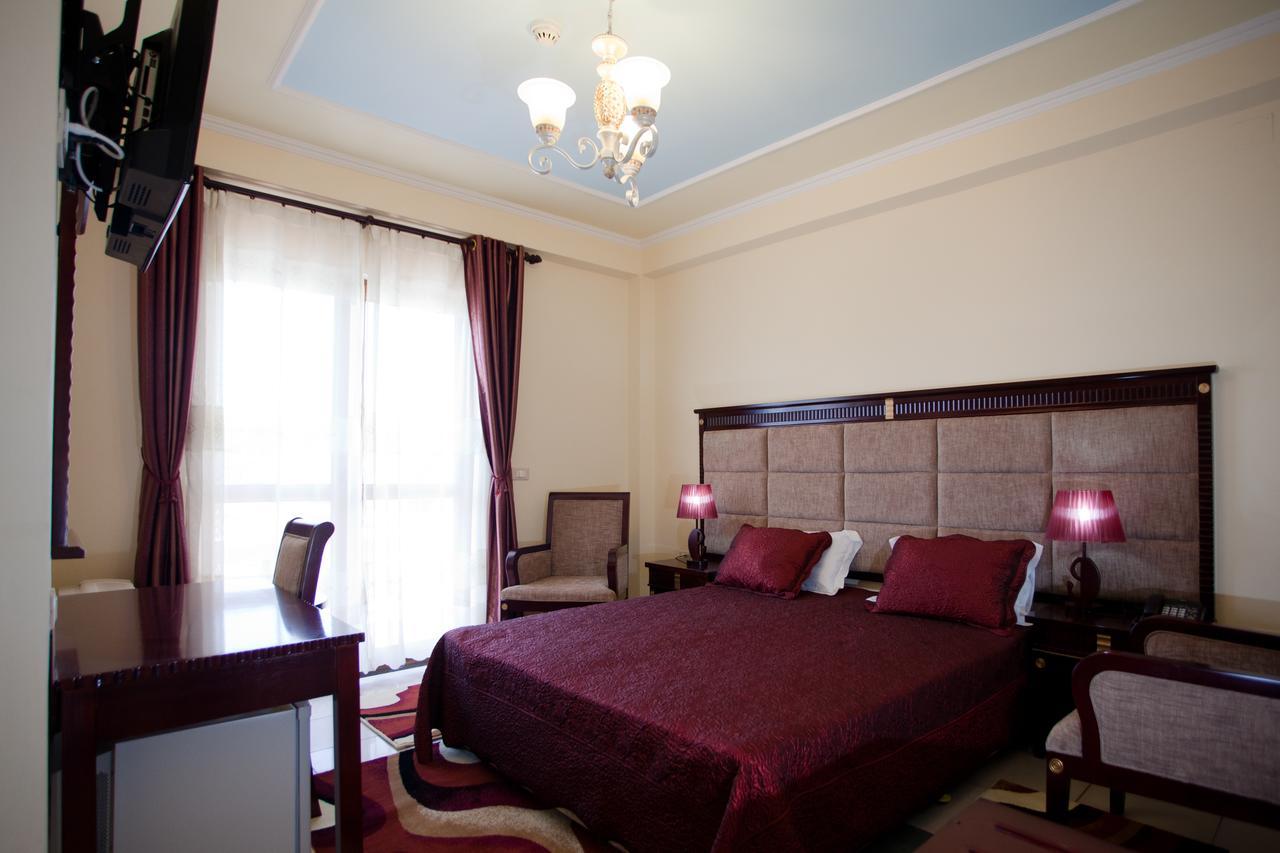 Orchidea Hotel Tiranë Luaran gambar