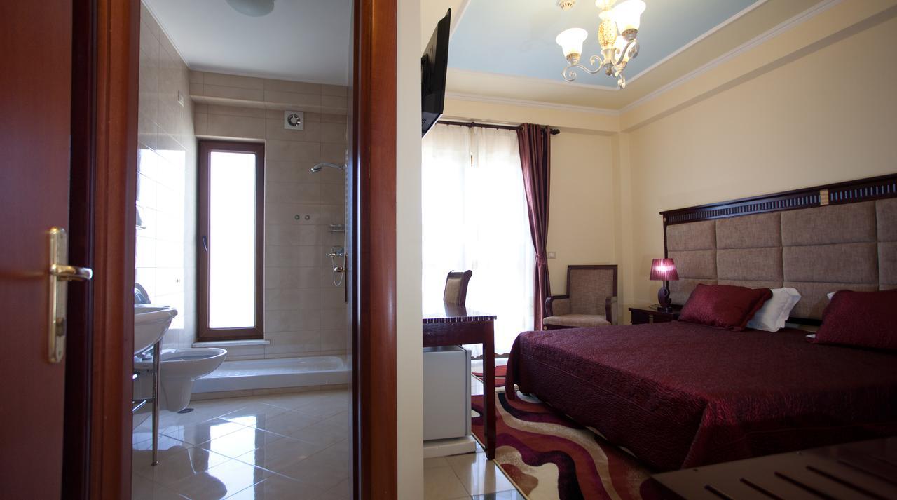 Orchidea Hotel Tiranë Luaran gambar