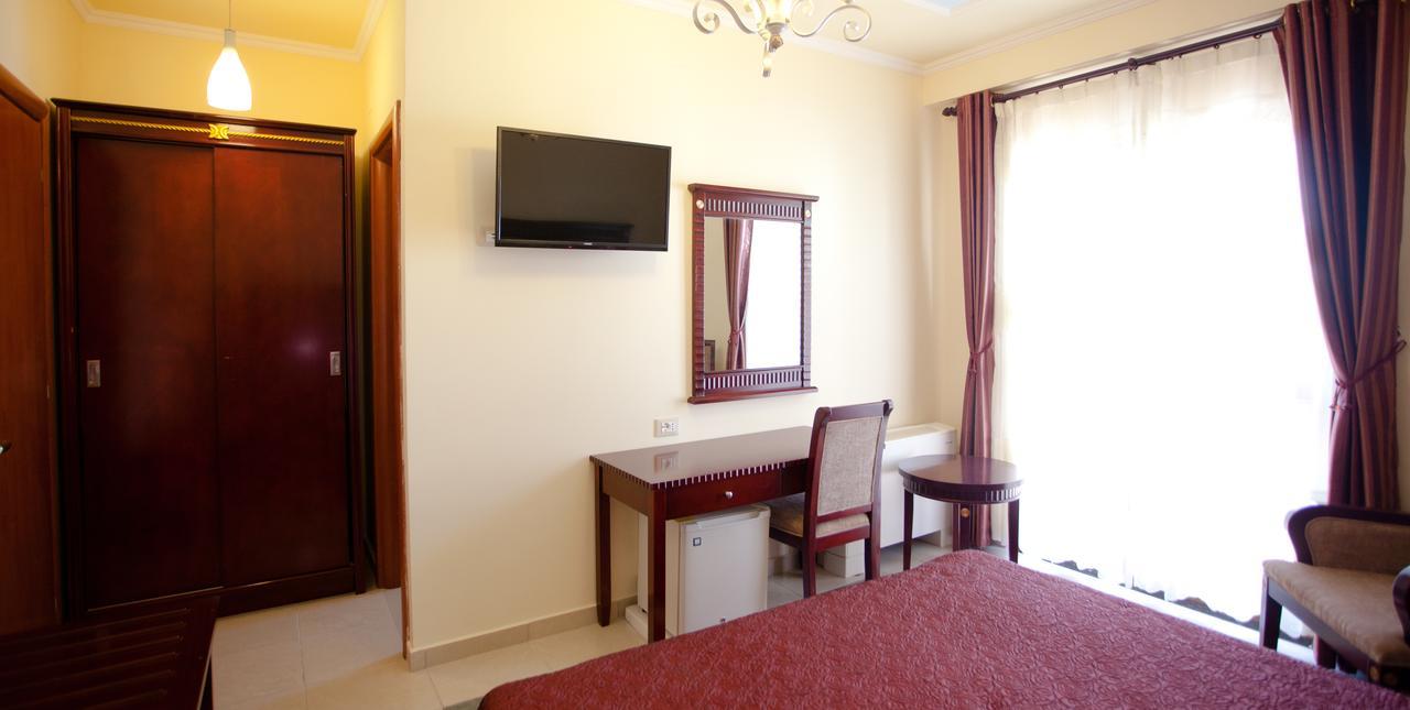 Orchidea Hotel Tiranë Luaran gambar